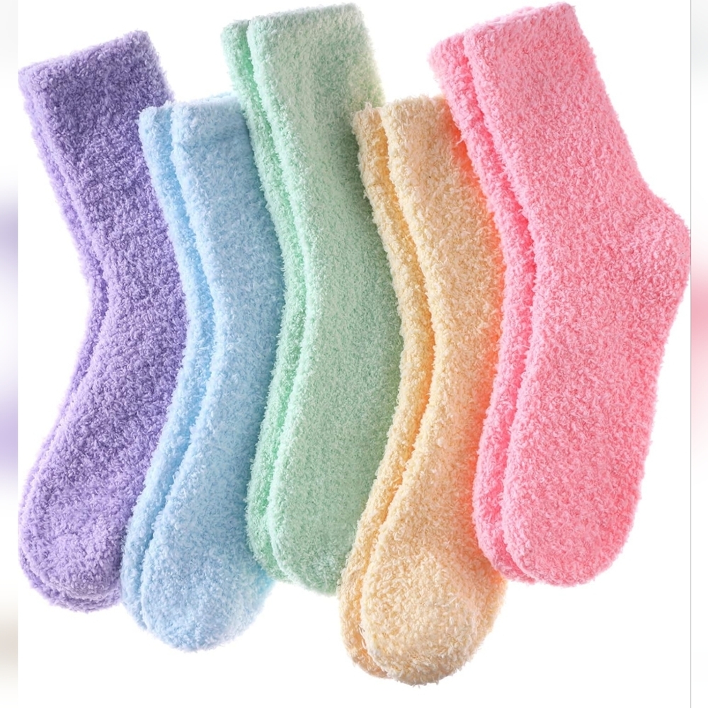 💘FNOVCO Fuzzy Socks for Women Cozy Socks for Women Winter Fluffy Sleeping Socks
